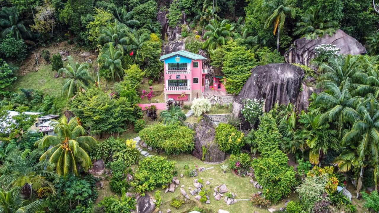 Les Elles Guesthouse Self Catering Baie Lazare  Exterior foto