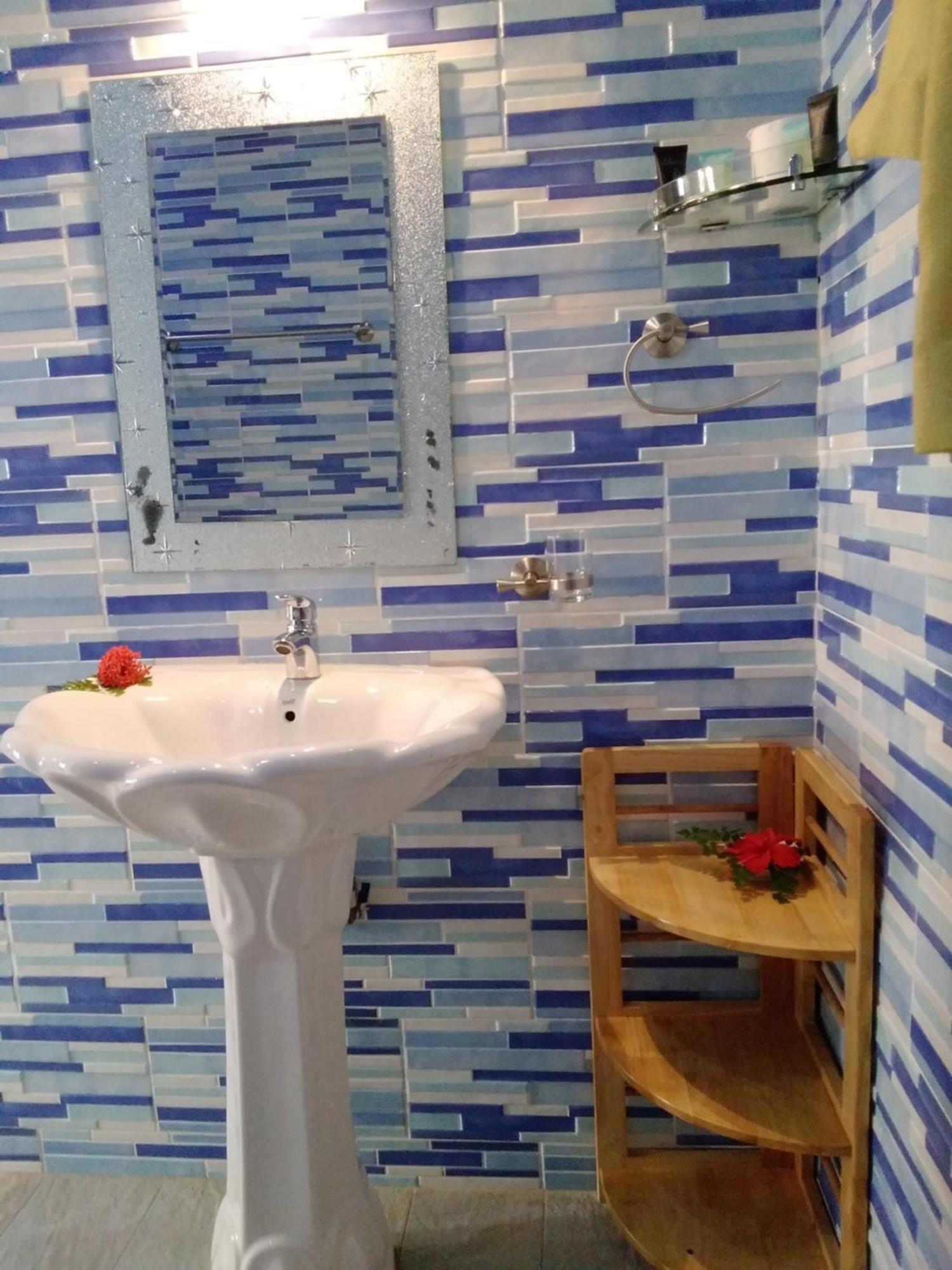 Les Elles Guesthouse Self Catering Baie Lazare  Habitación foto