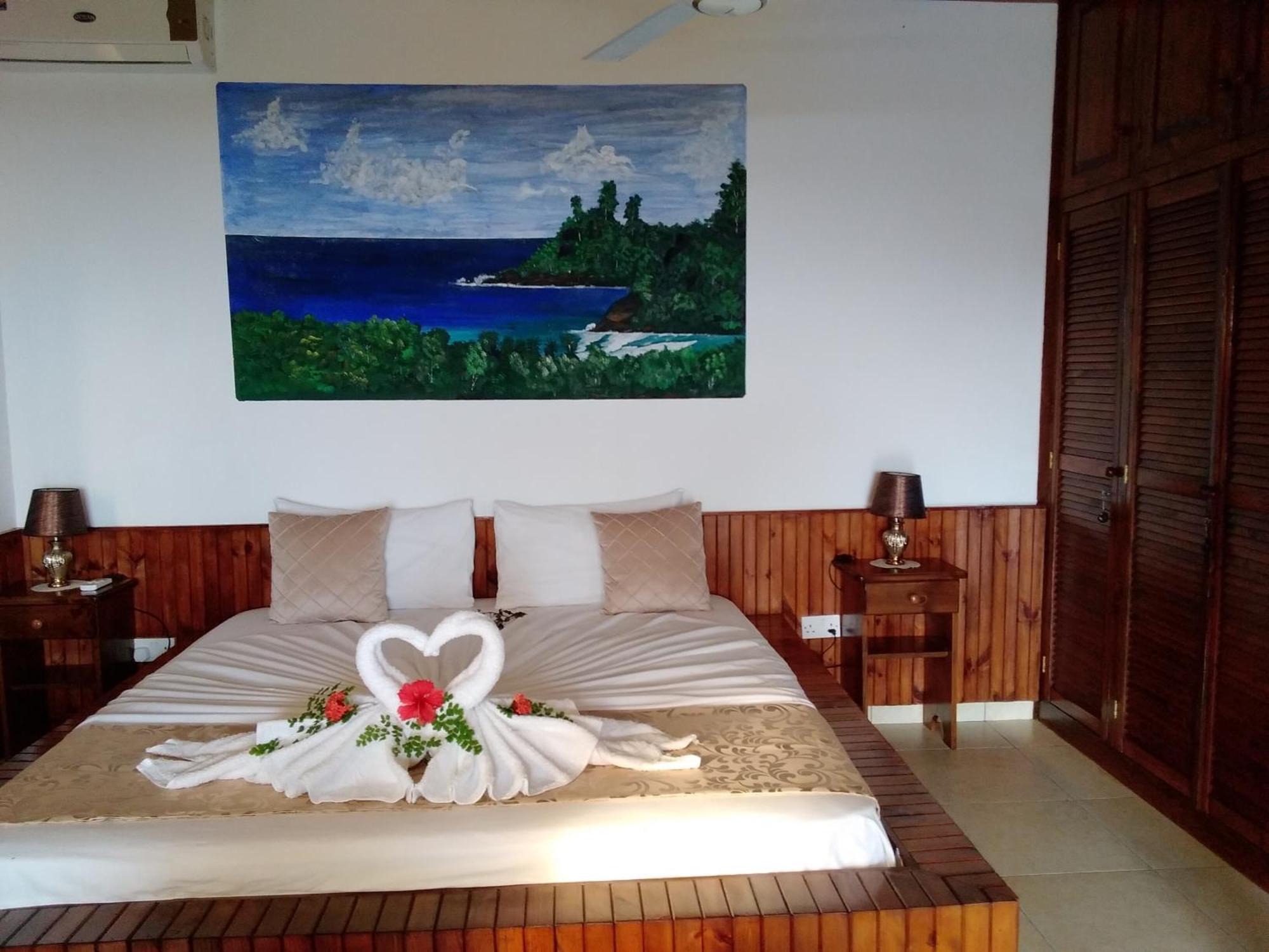 Les Elles Guesthouse Self Catering Baie Lazare  Habitación foto