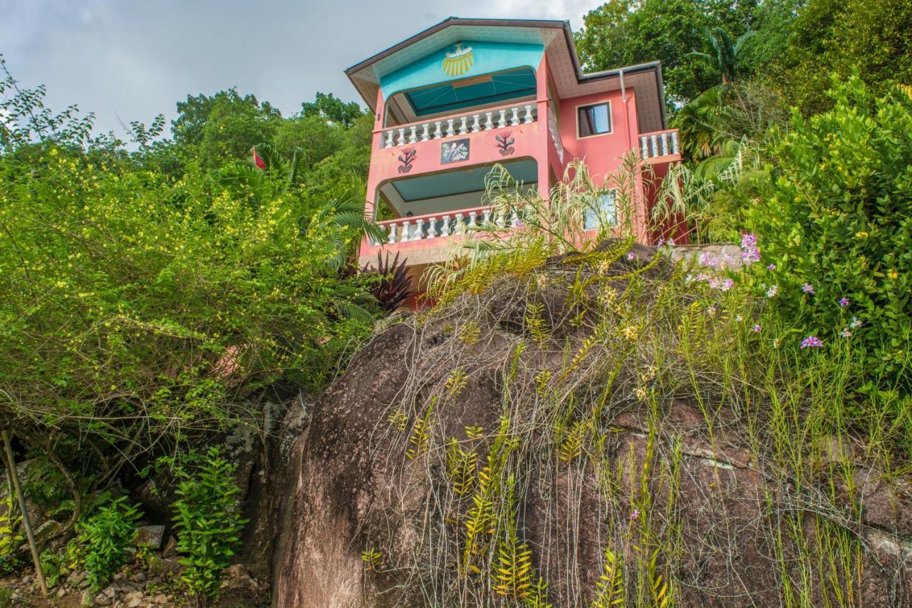 Les Elles Guesthouse Self Catering Baie Lazare  Exterior foto